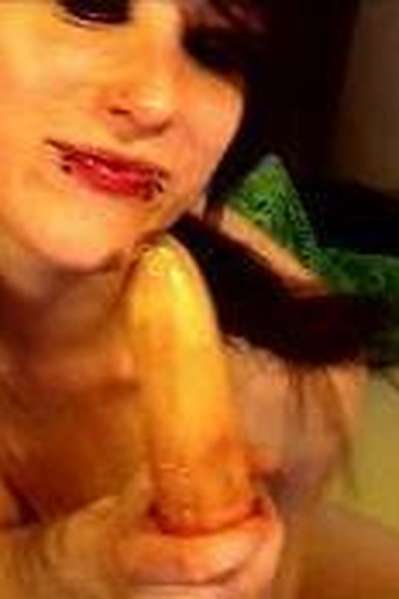Banana - Screenshot 1 of 4 - Alice Kinkycat