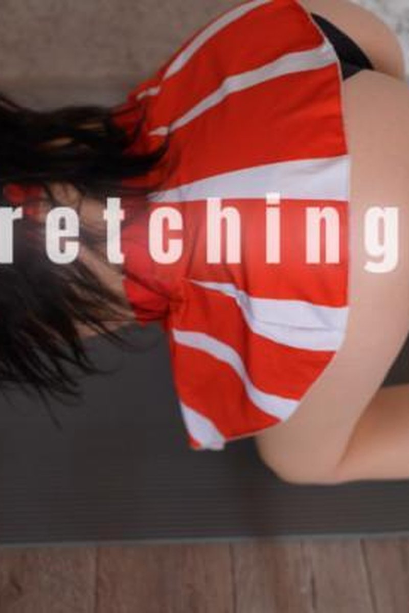 Stretching! No Music - Screenshot 1 of 4 - Ass Fetish