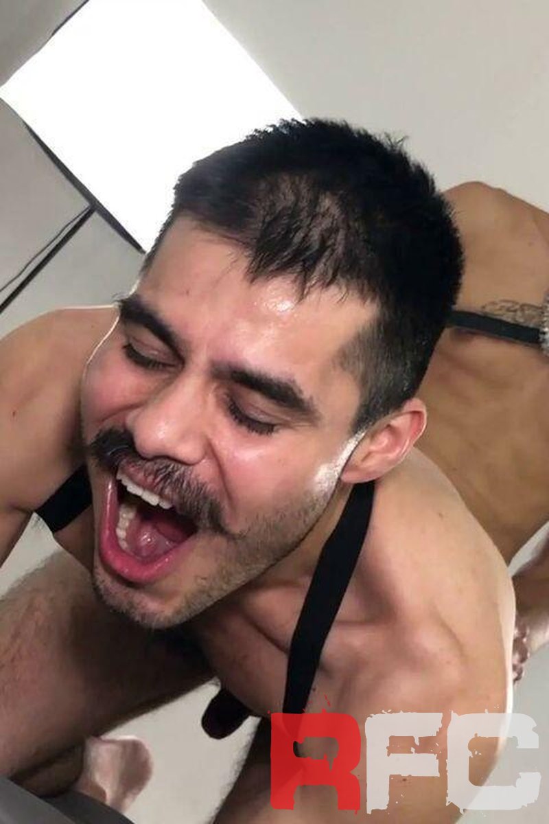 The Hung Pixie - Screenshot 1 of 4 - Latino Man