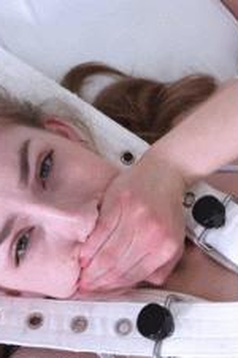 Strap Down Stella - Screenshot 1 of 4 - Domination