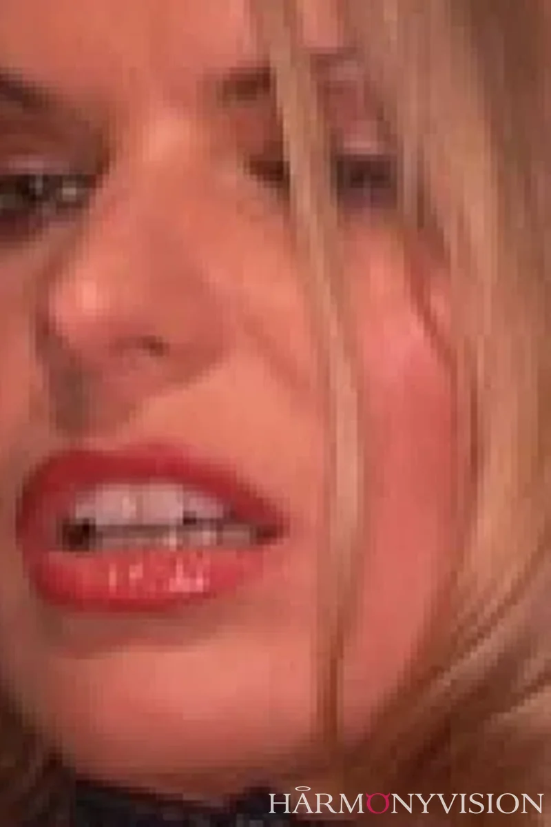 Fancy Toy Play - Screenshot 1 of 4 - Anal