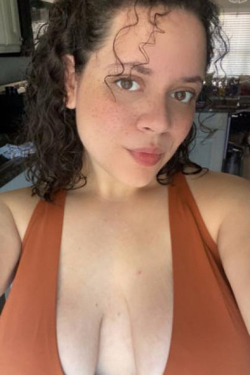 Strip JOI - Screenshot 1 of 4 - BBW