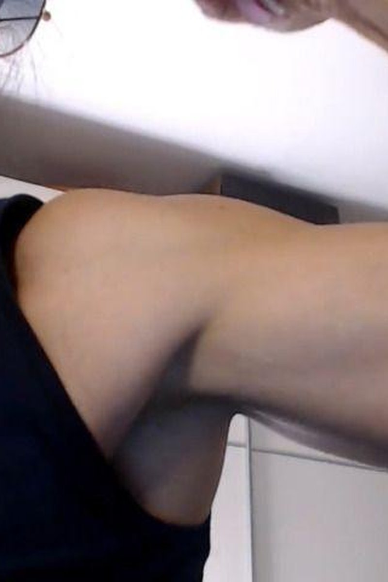 TP-manyvidsspanishfindomsonia-the-gym-pig-spanish-audio