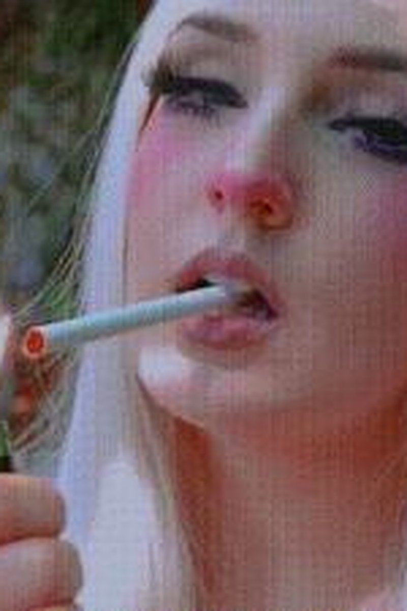 Shadow Smoke - Screenshot 1 of 4 - Addiction Fetish