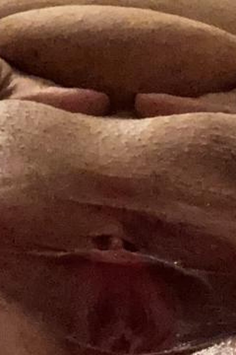 Clit Play - Screenshot 1 of 4 - BBW