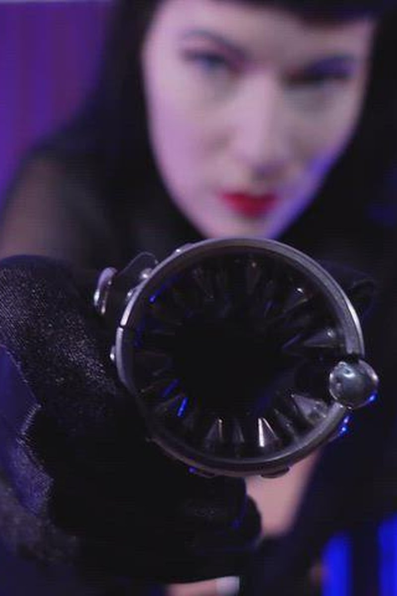 Masochistic Stroking - Screenshot 1 of 4 - Mistress Natalya Sadici