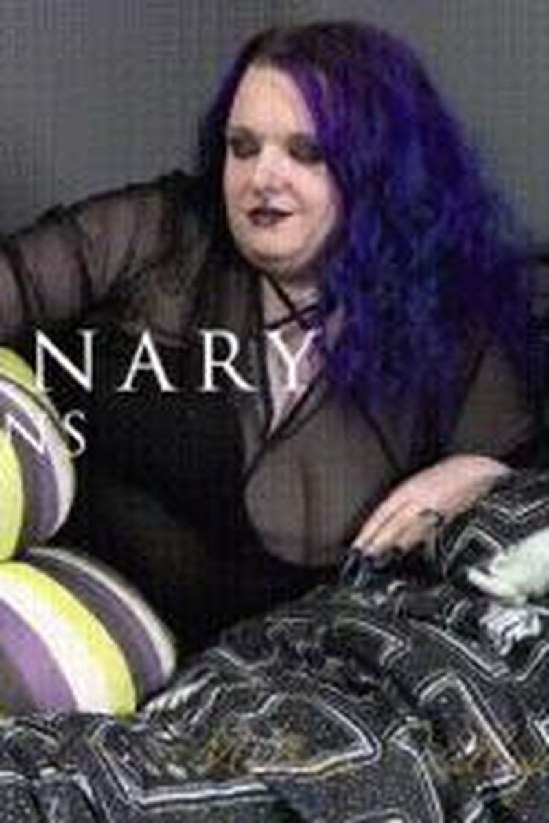 Non-Binary Nylons - Screenshot 1 of 4 - BBW