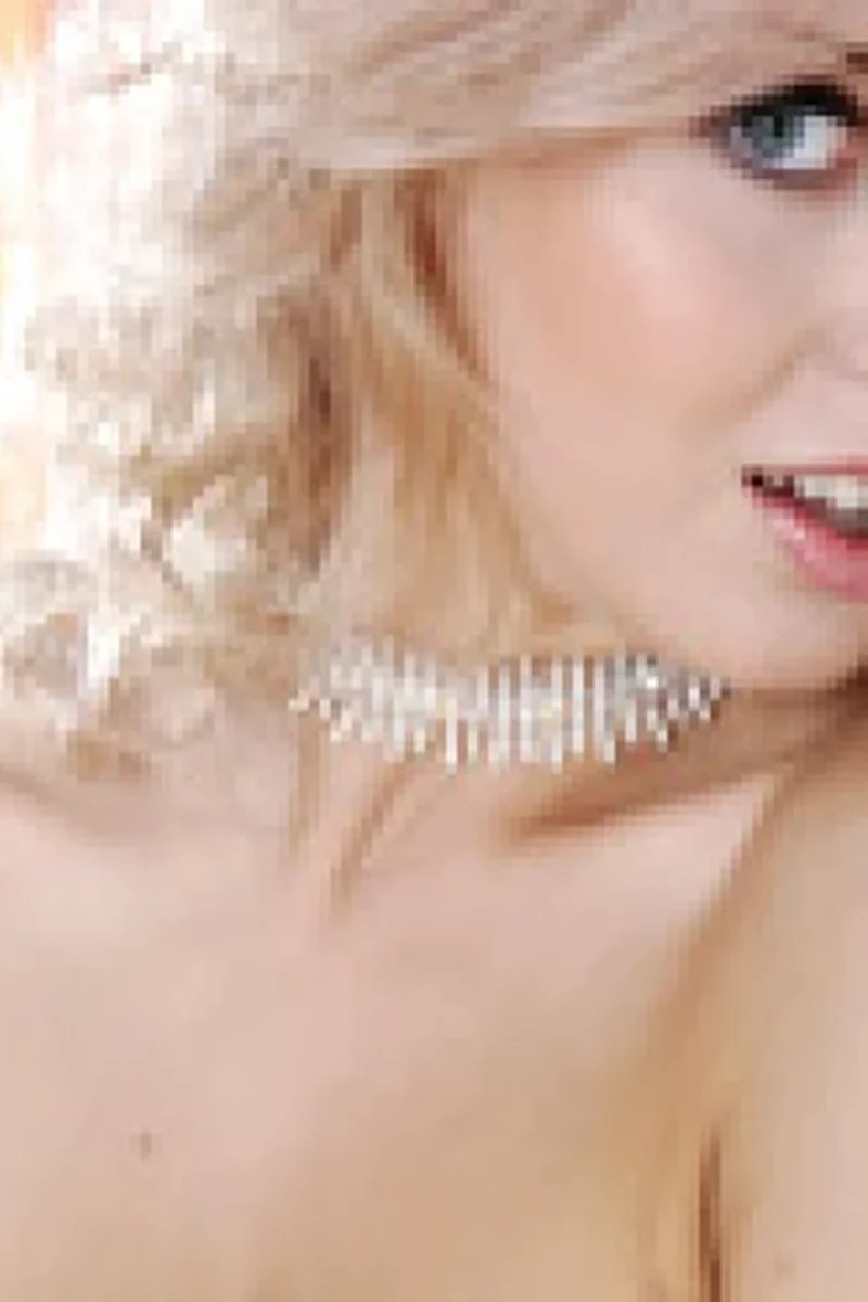 High Class DP - Screenshot 1 of 4 - Anal