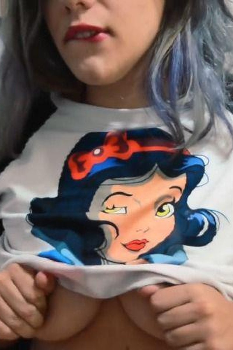 Mirror - Screenshot 1 of 4 - Curvy