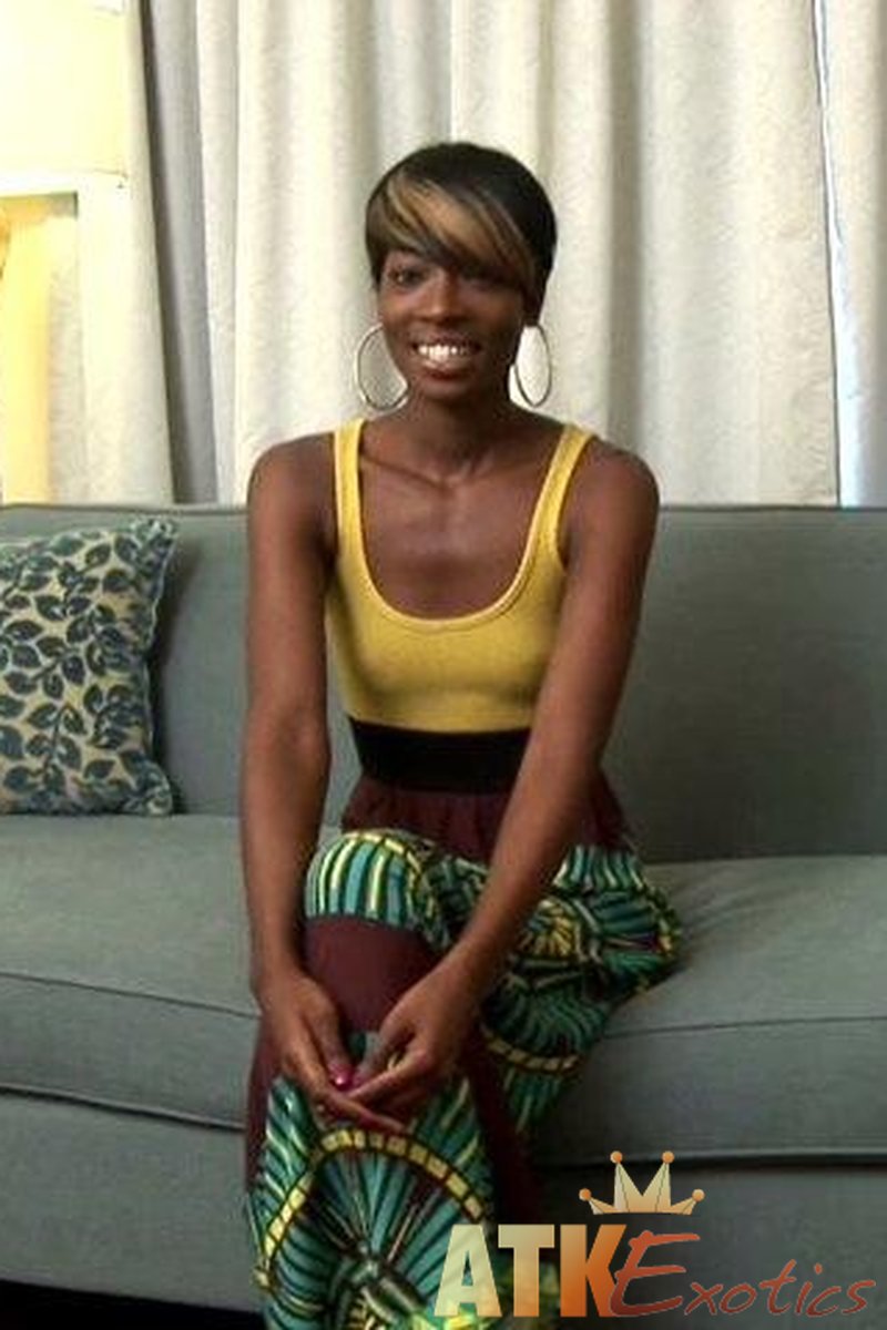 Taylor Starr - Interview - Screenshot 1 of 4 - Fingering