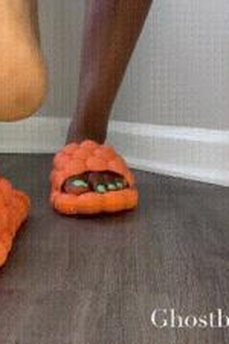 Orange Slides ASMR - Screenshot 1 of 4 - Black