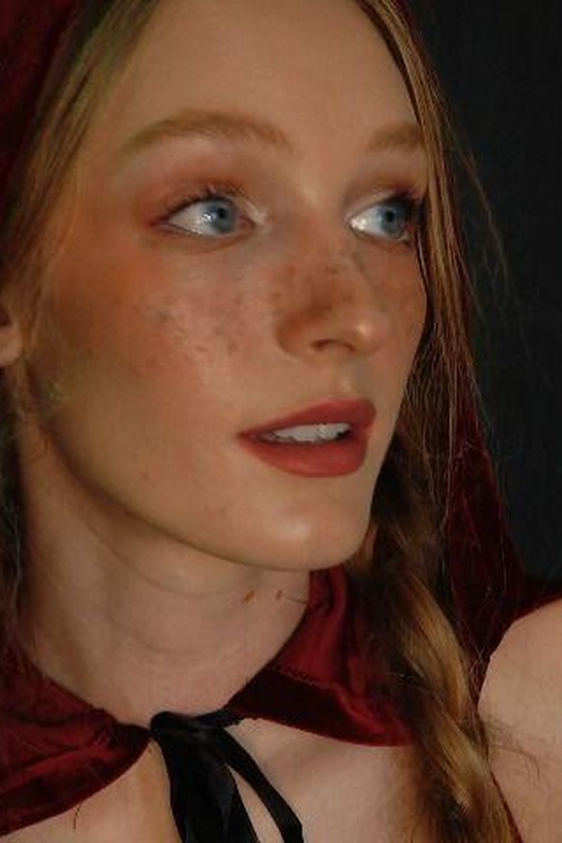 Little Red - Screenshot 1 of 4 - Freckles