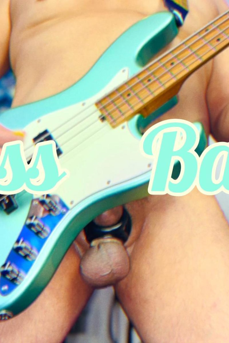 Bass Balls - Screenshot 1 of 4 - Big Tits