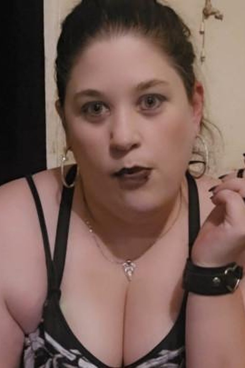 TP-manyvidsbombshellxobelle-paying-off-debt