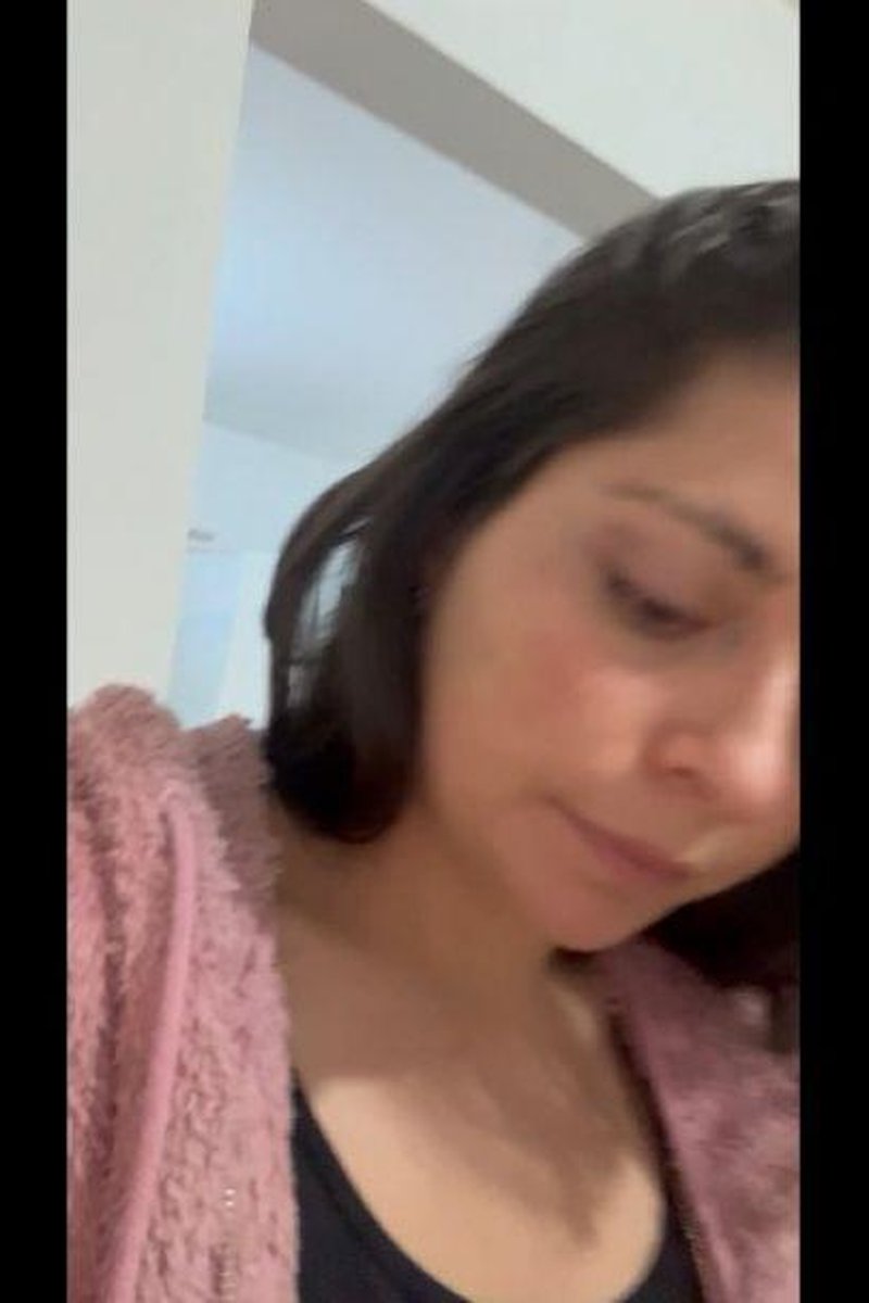 Checking My Nose - Screenshot 1 of 4 - Checkingin