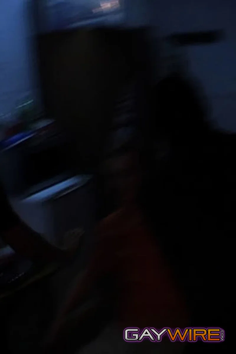 Traitors Beware! - Screenshot 1 of 4 - Anal