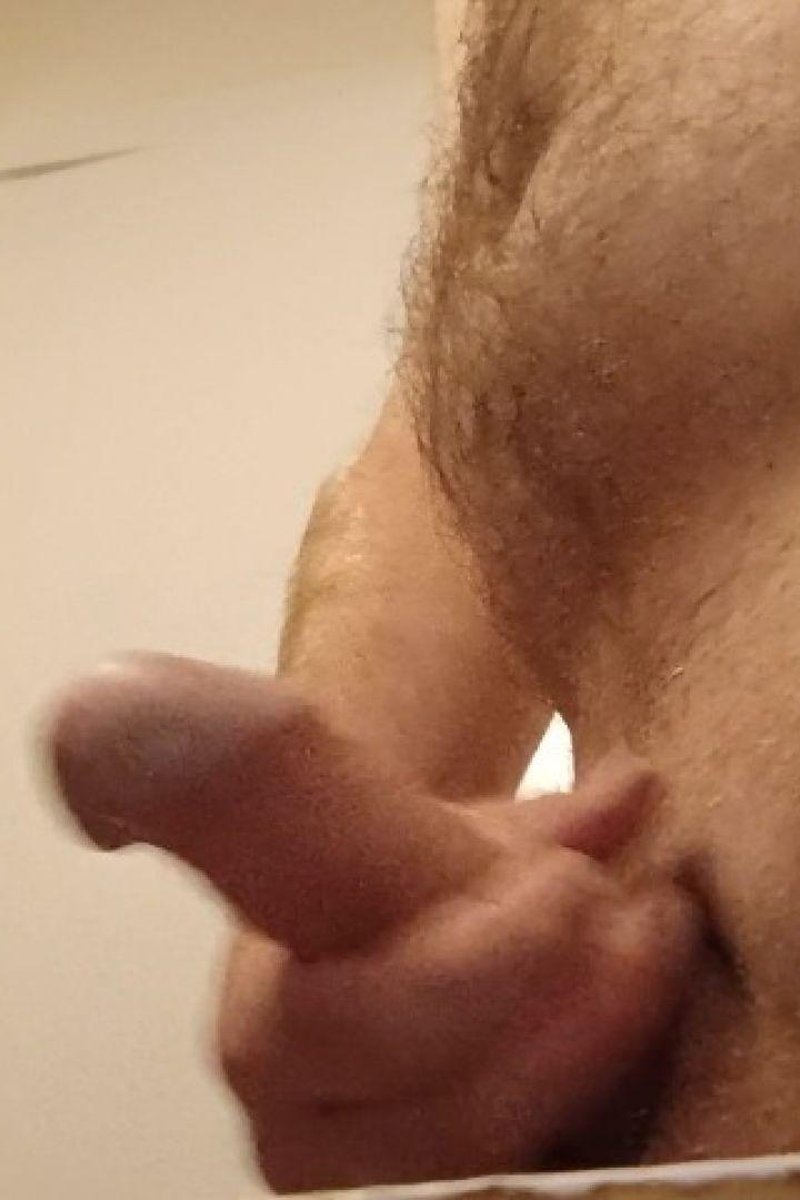 Shaved Cock - Screenshot 1 of 4 - Closeup