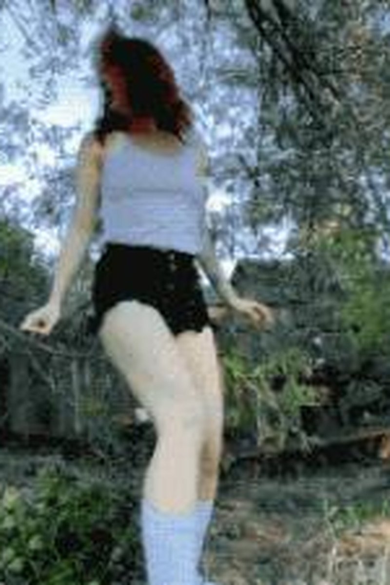 When Plants Attack 2 Luna Lain - Screenshot 1 of 4 - Bondage