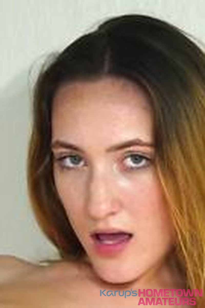 Freckled Fox - Screenshot 1 of 4 - Everly Haze