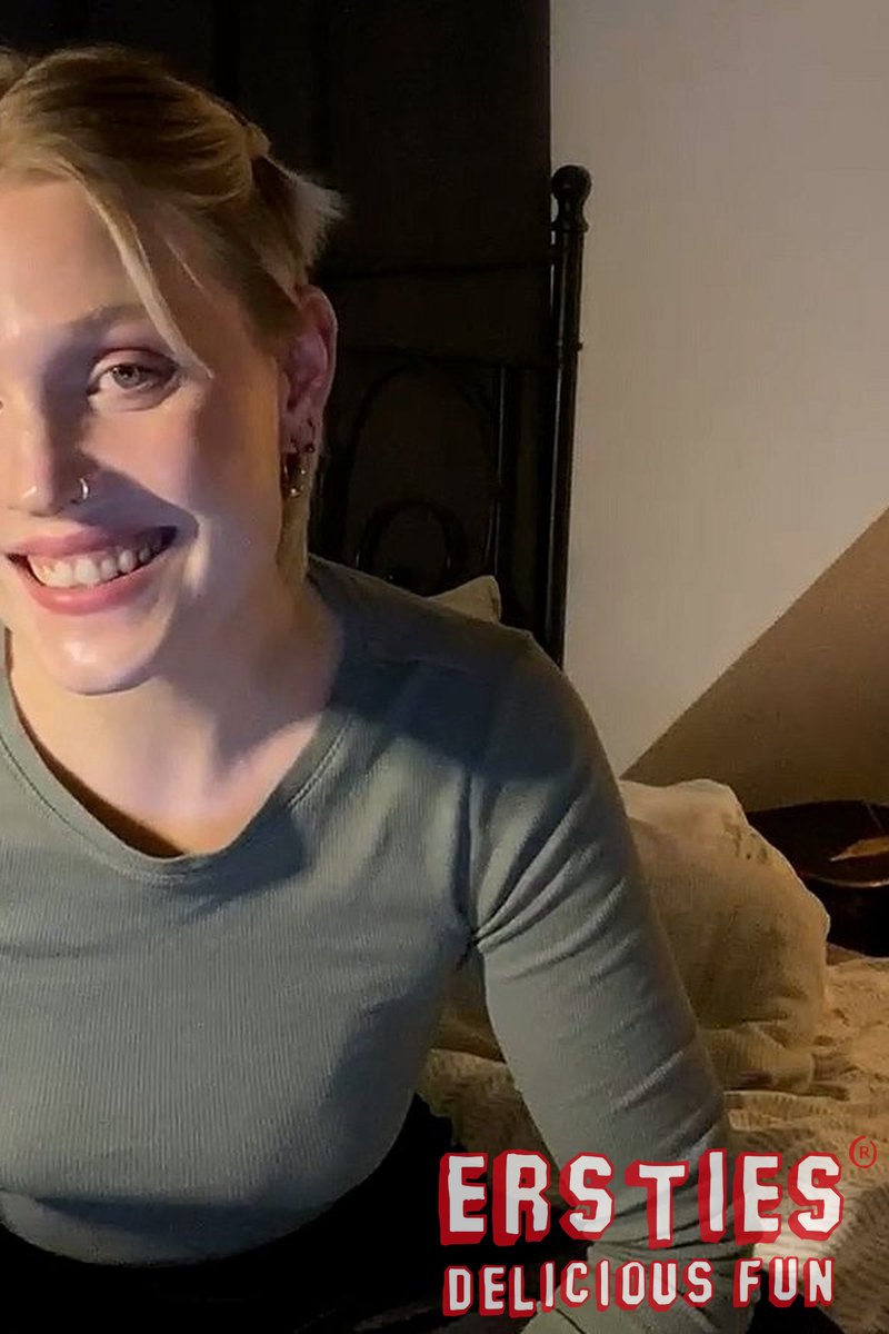 Playdate - Screenshot 1 of 4 - Blond Hair