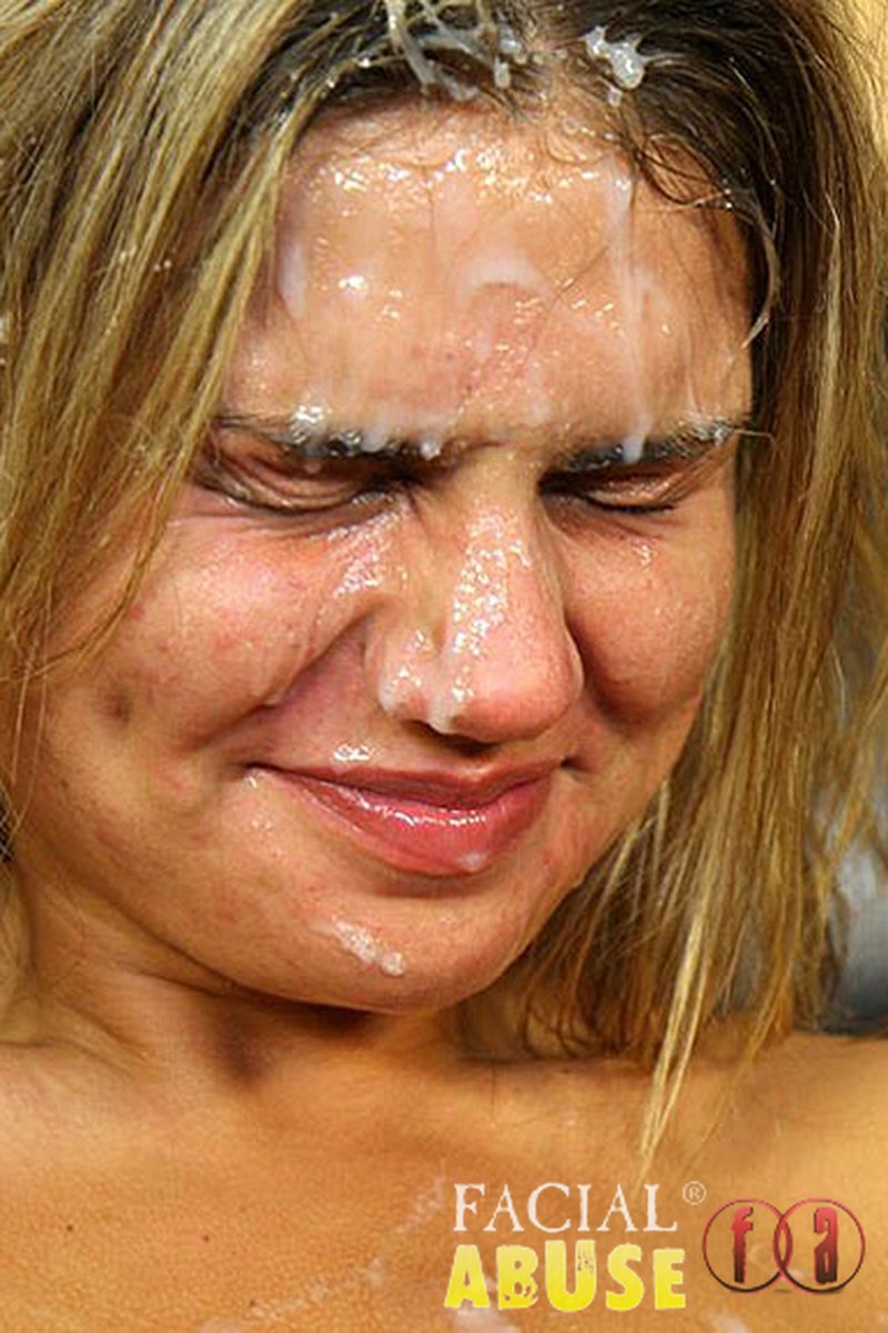 Cameron - Screenshot 1 of 4 - Blowjob