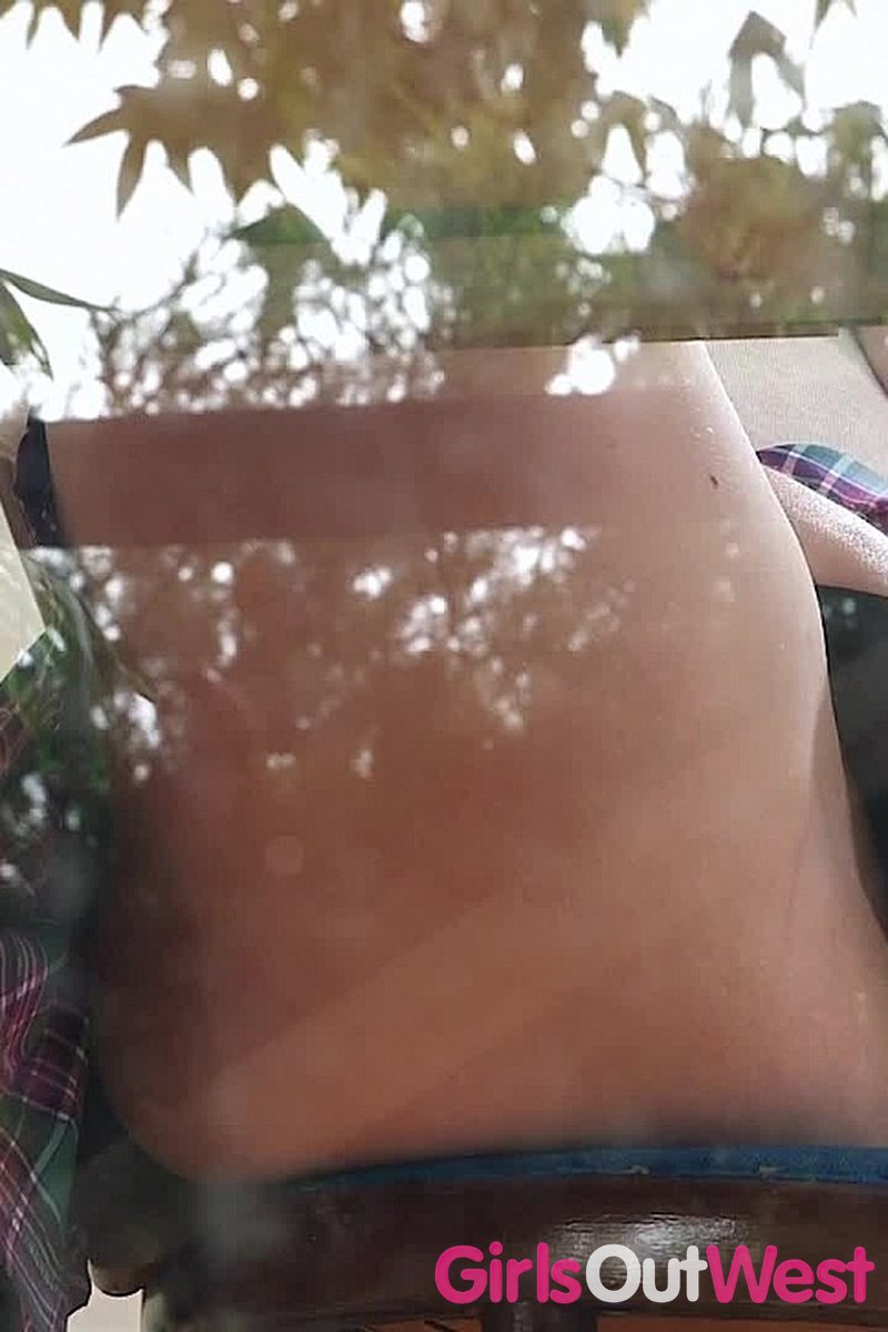 Holly - Custom Made - Screenshot 1 of 4 - Brown Hair