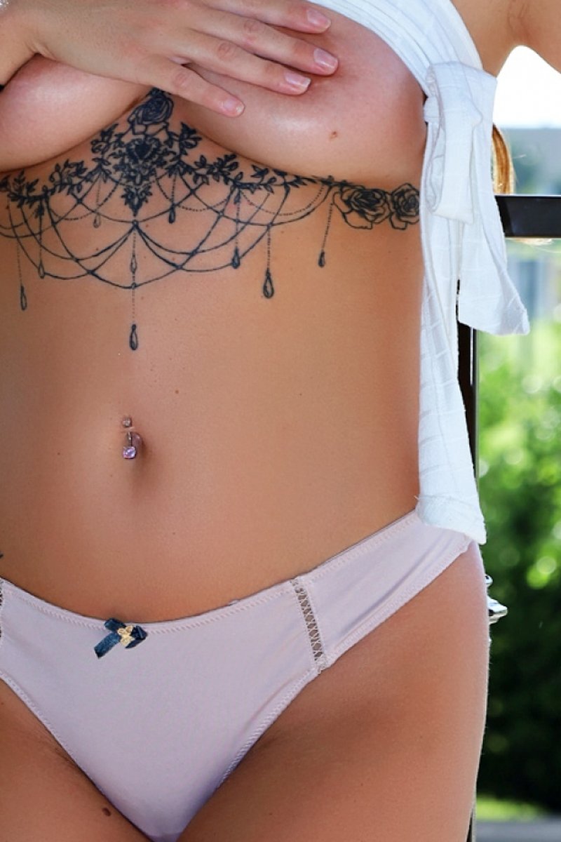 Sunshine - Screenshot 1 of 4 - Ass Fetish