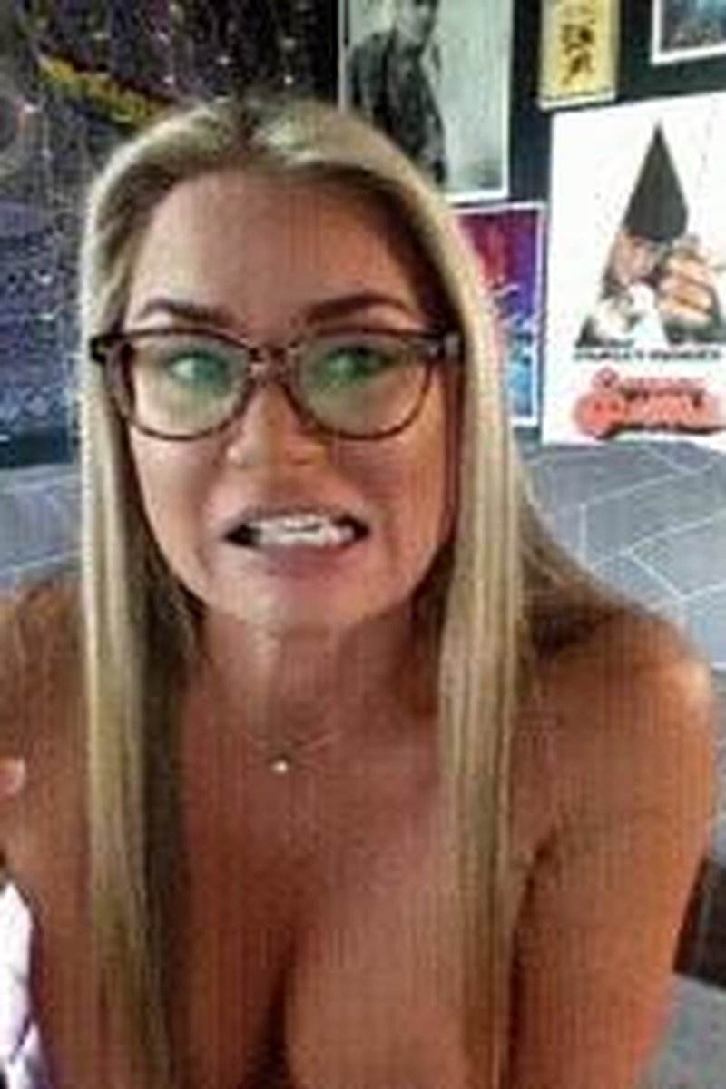 Get Cut - Screenshot 1 of 4 - Dirty Talk