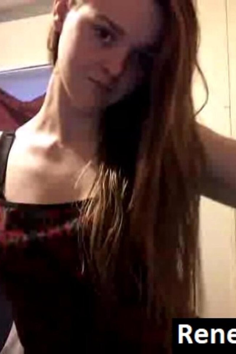 Bicep Flexing - Screenshot 1 of 4 - Amateur