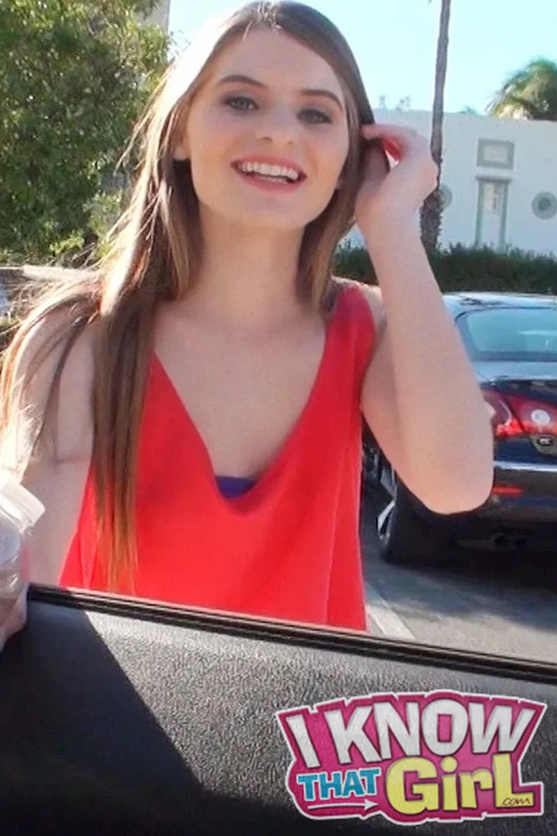 Post-Yoga Pussy - Screenshot 1 of 4 - Alice March