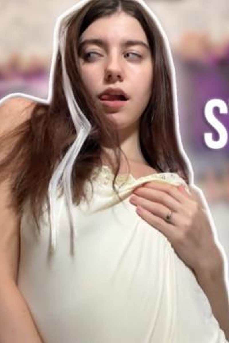 Striptease - Screenshot 1 of 4 - Ass Fetish