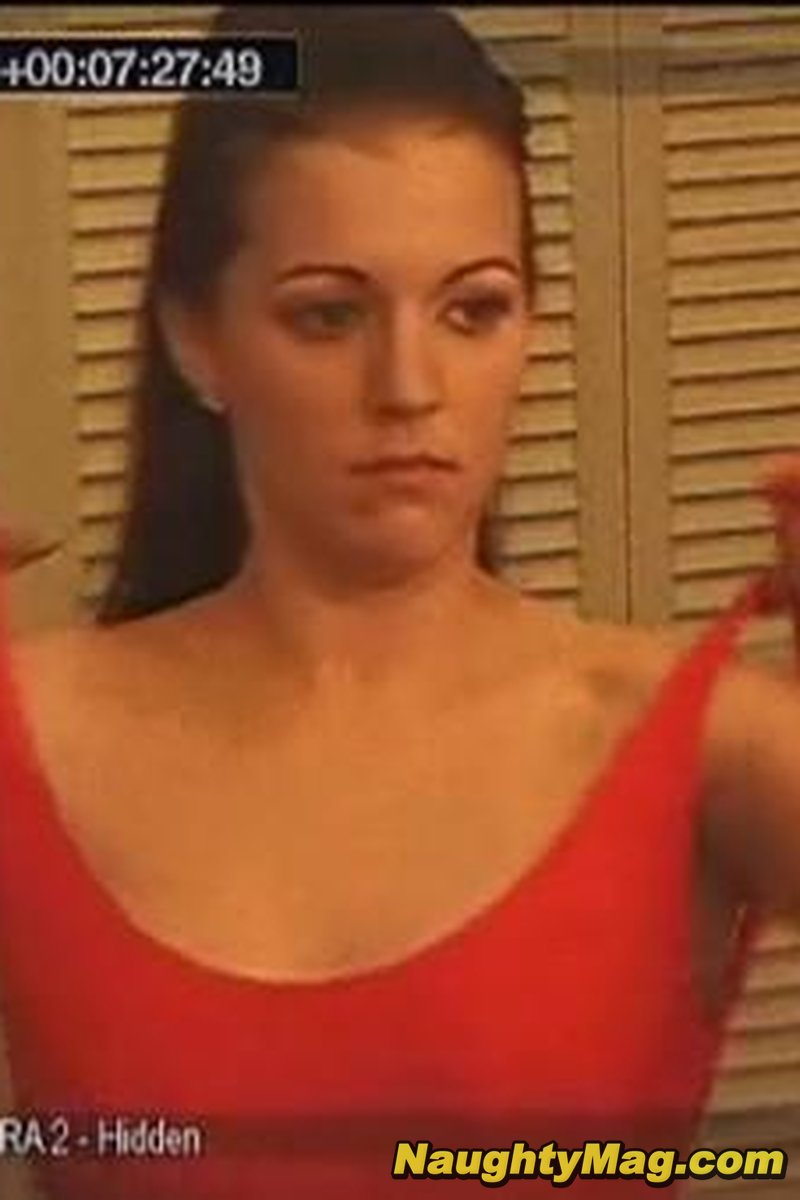 Alicia - Screenshot 1 of 4 - Amateur