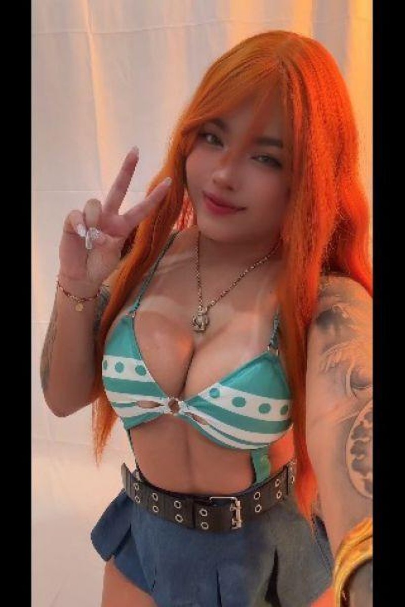 Dates With Nami - Screenshot 1 of 4 - Big Tits