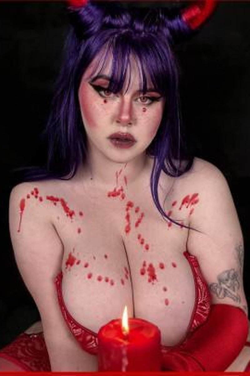BBW Wax Play Devil - Screenshot 1 of 4 - BBW