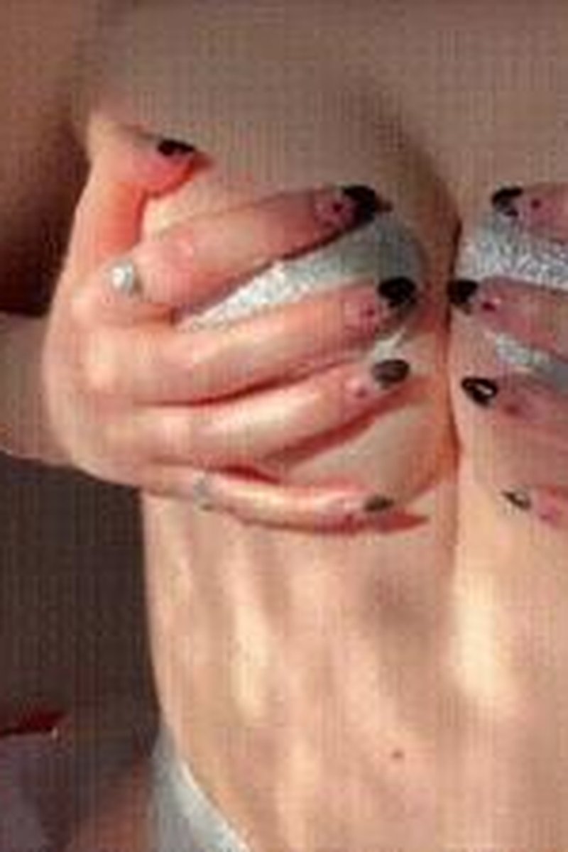 Glittering - Screenshot 1 of 4 - Adorable