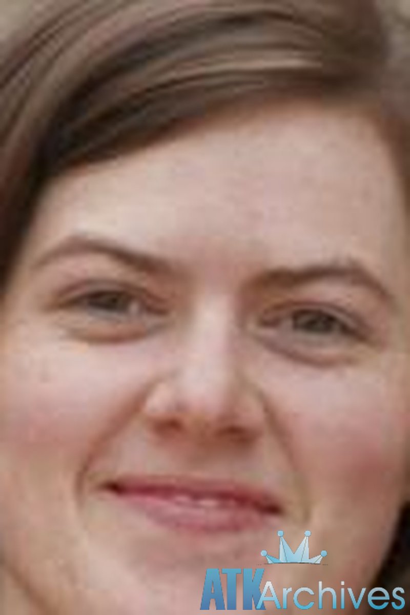 Amanda - Interview - Screenshot 1 of 4 - Amanda Ama035