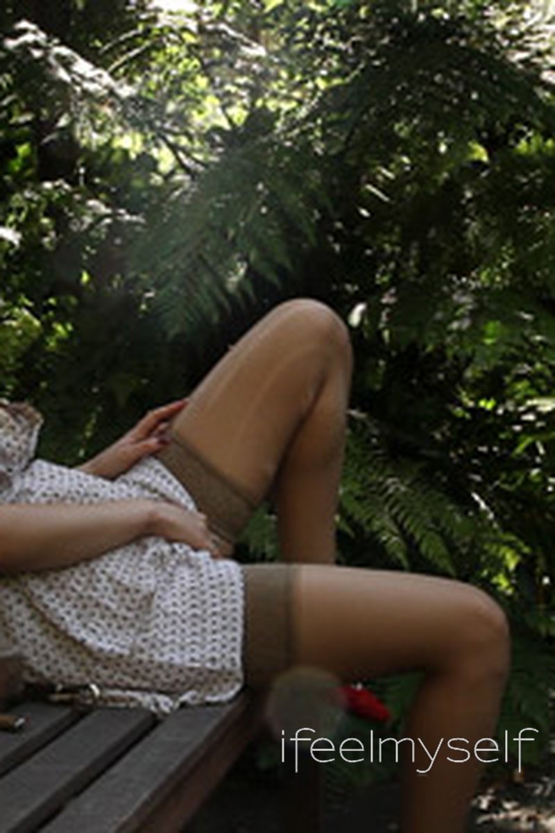 Hothouse 1 - Screenshot 1 of 4 - No Tattoos