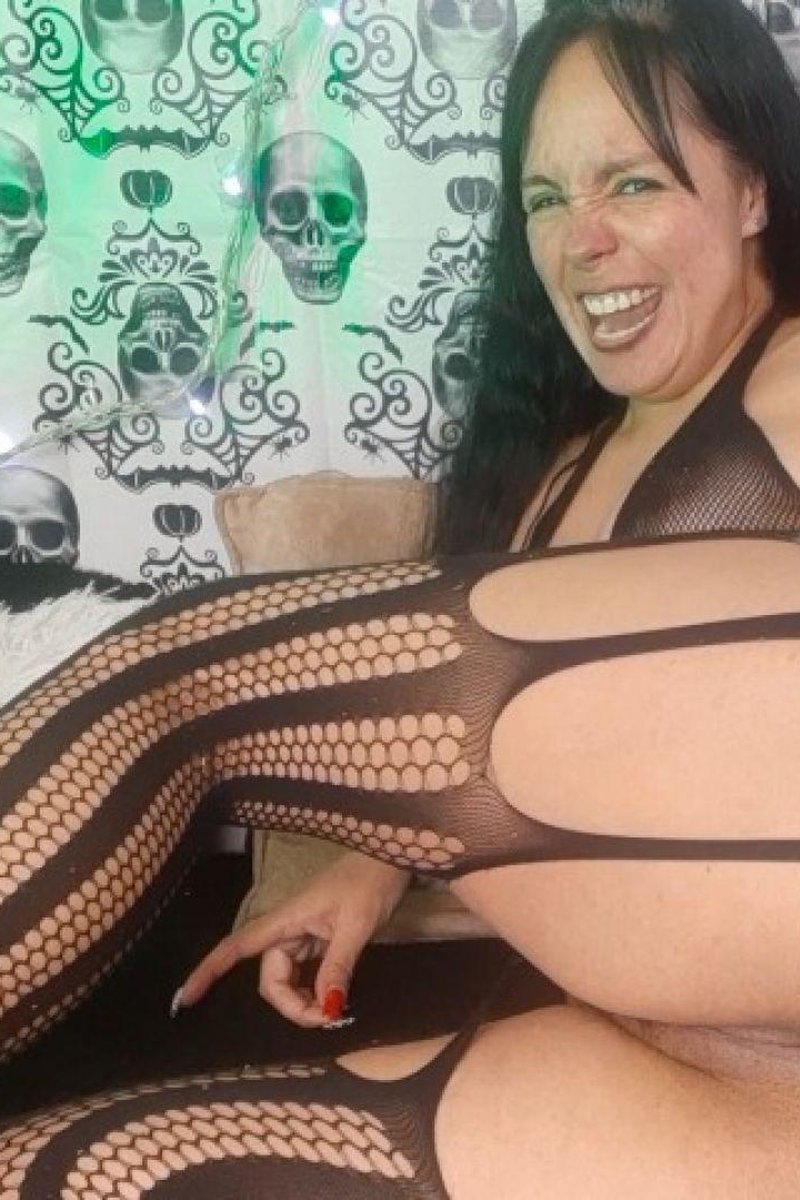 Spooky ATM - Screenshot 1 of 4 - Anal