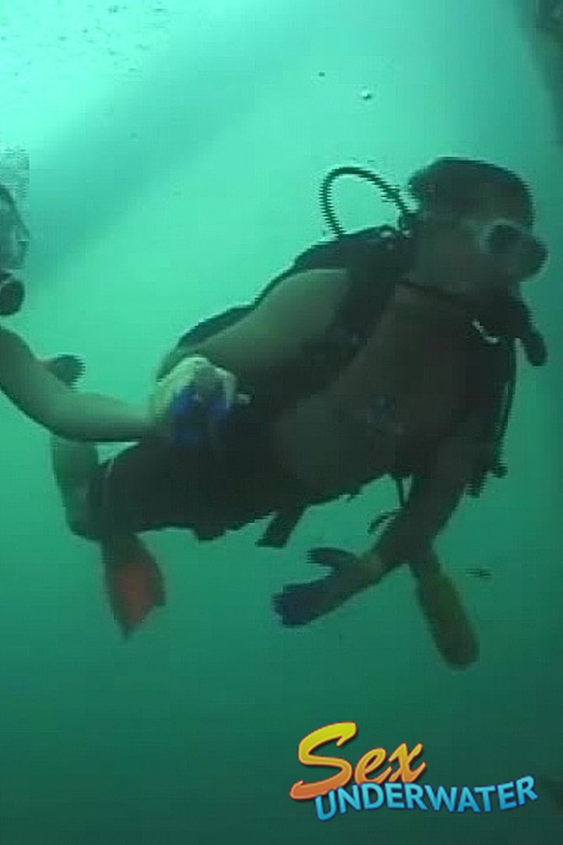 Rig Fuck'n - Screenshot 1 of 4 - Water