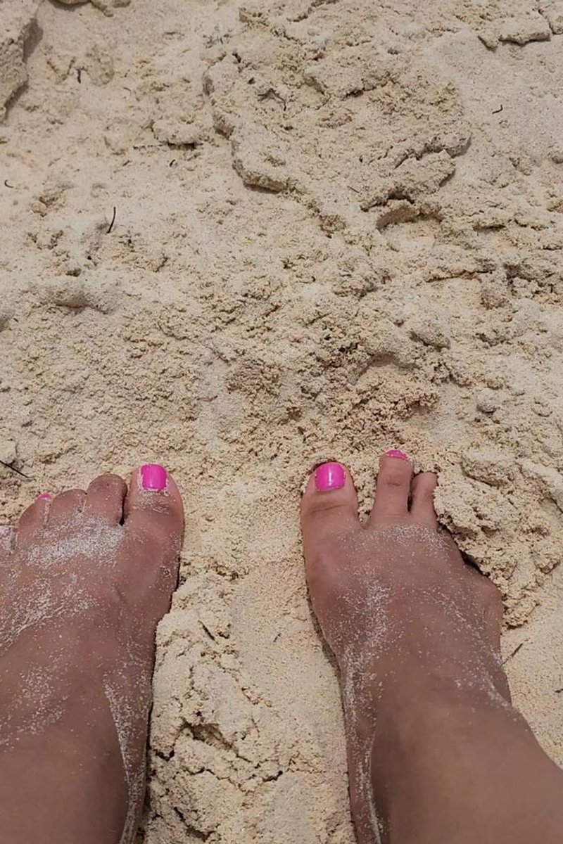 Beachy - Screenshot 1 of 4 - Feetplay
