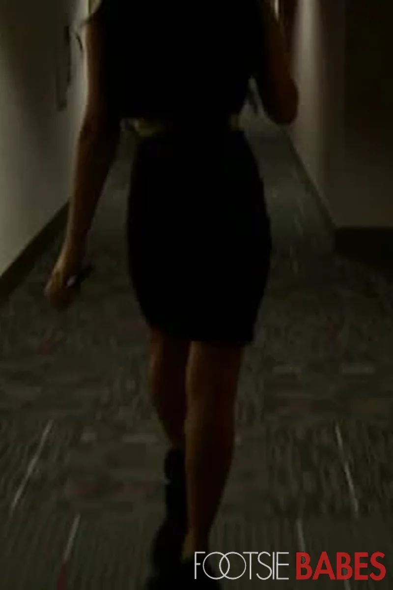 B As Bombshell - Screenshot 1 of 4 - All Sex