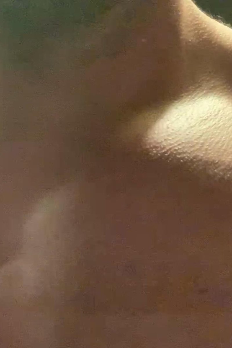 Topless Workout - Screenshot 1 of 4 - Halfnaked