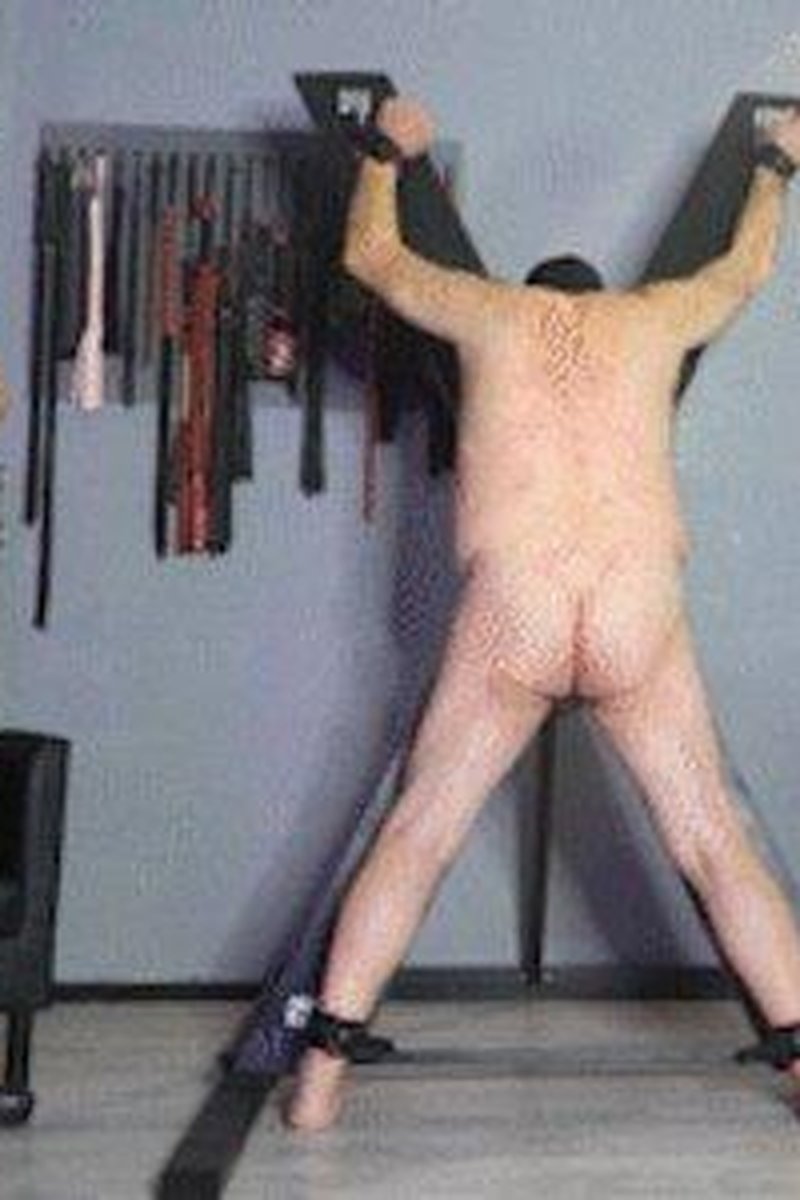 Flogging Training HD - Screenshot 1 of 4 - BDSM