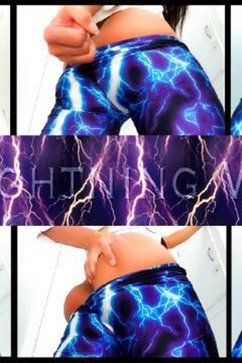 Butt Lightning Worship - Screenshot 1 of 4 - Ass Worship