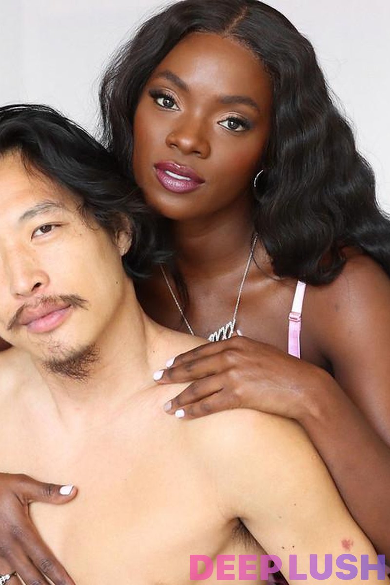 Intimate Touch - Screenshot 1 of 4 - All Sex