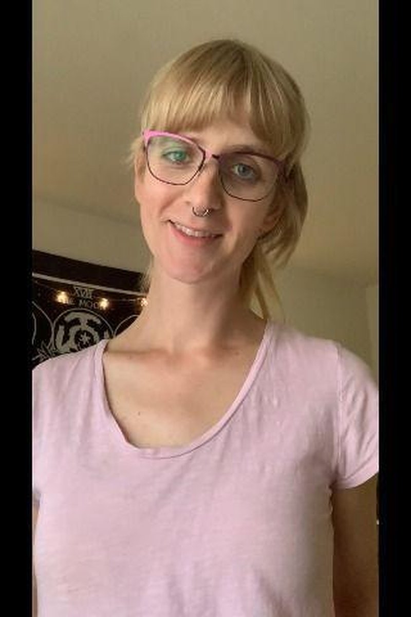 Beta - Repeat After Me - Screenshot 1 of 4 - Femdom