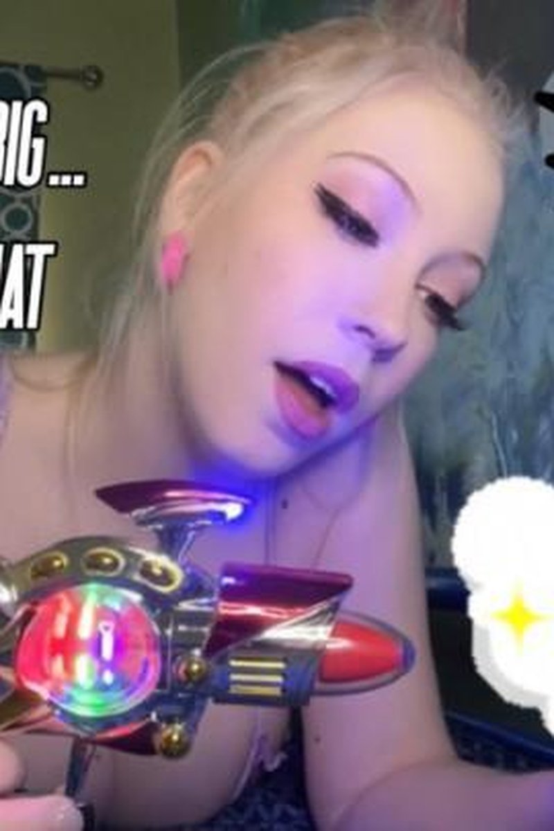 Dick Shrinking Ray - Screenshot 1 of 4 - Cock Play