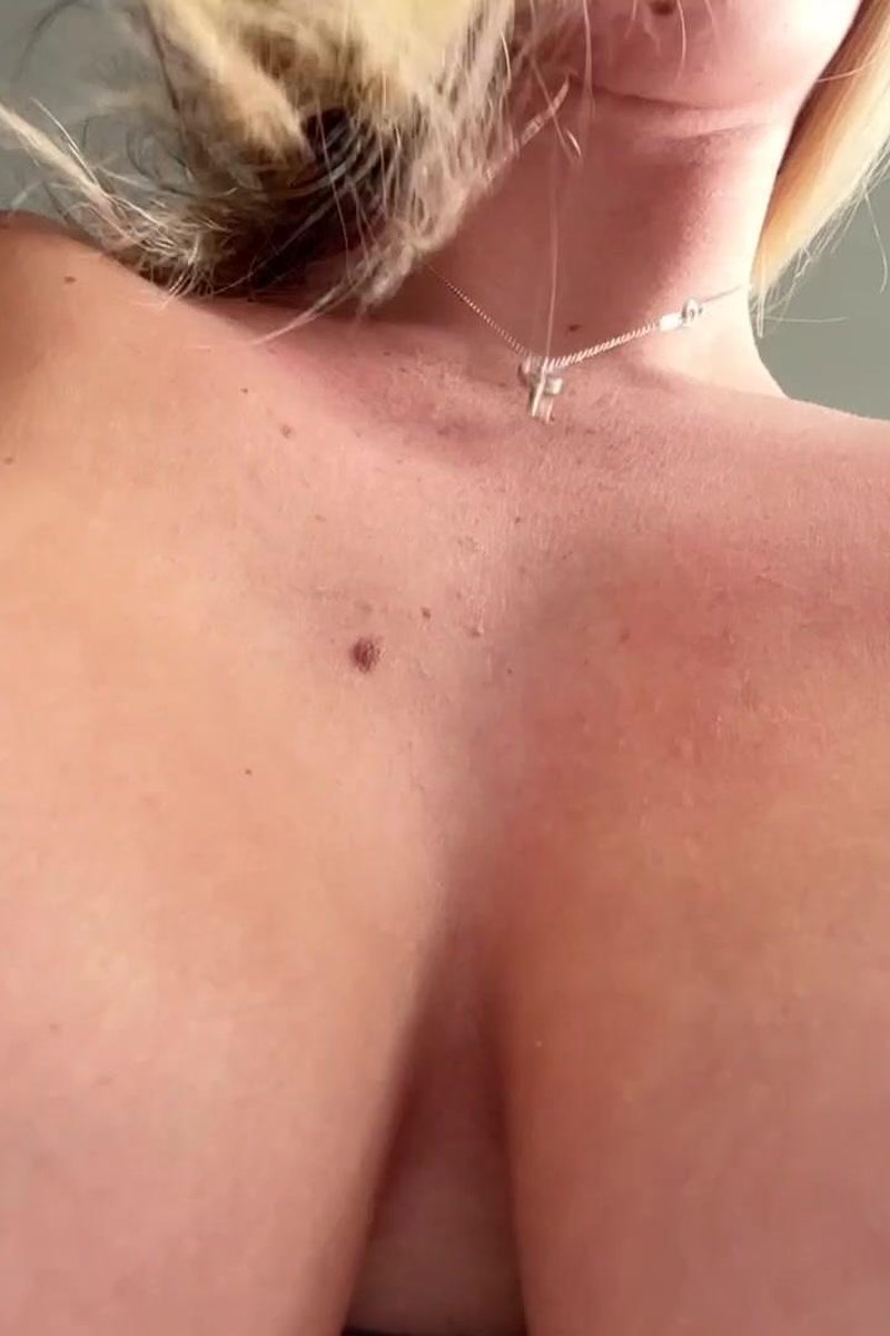 Enjoy! - Screenshot 1 of 4 - Wettmelons