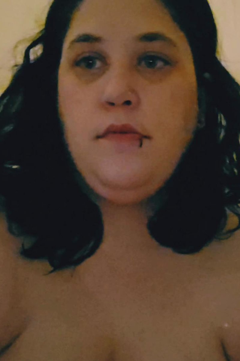 Shampoo - Screenshot 1 of 4 - BBW
