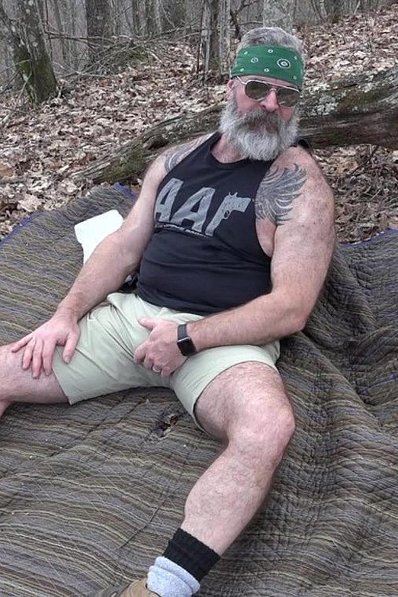 Loaded For Bear - Screenshot 1 of 4 - Anal
